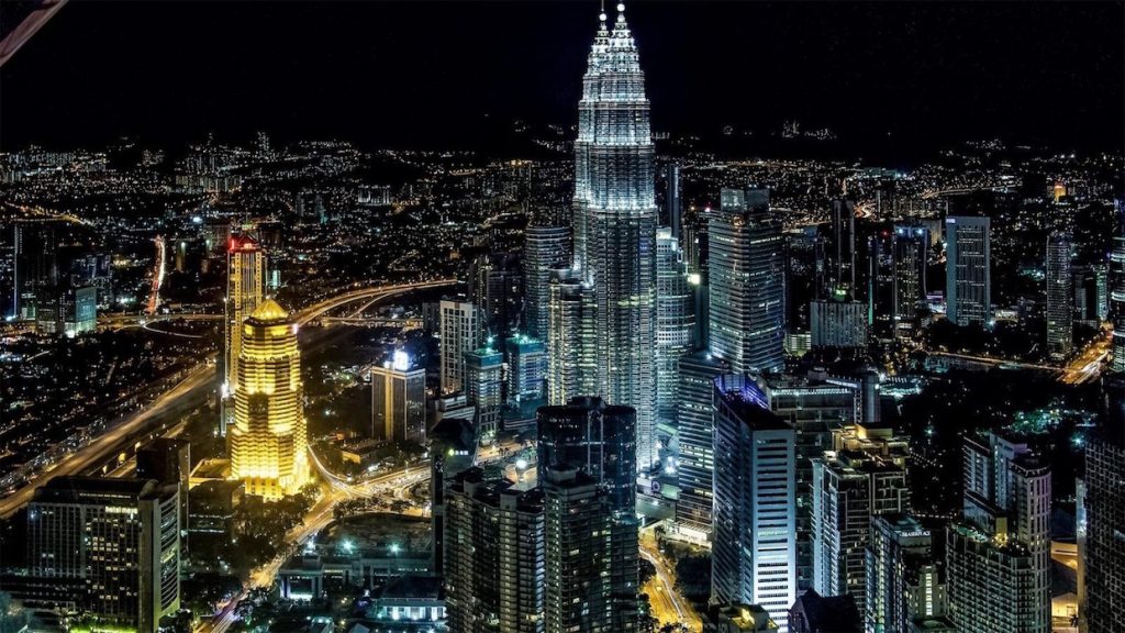 Seven of the most luxurious rooftop bars in Asia